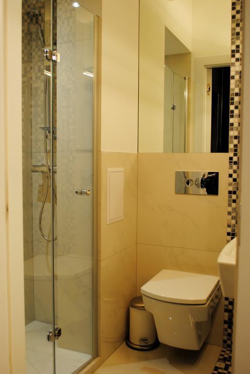 Apartament Wiejska 9 Varsovie Extérieur photo